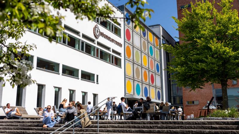Campus Högskolan i Borås i maj